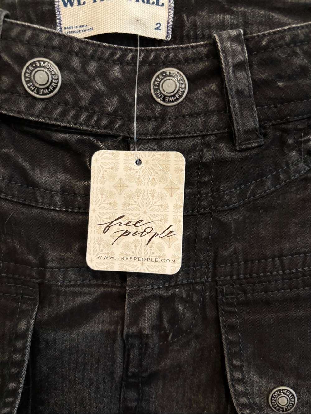 We The Free Hot In It Moto Pants. Size 2 - Picture 7 of 10